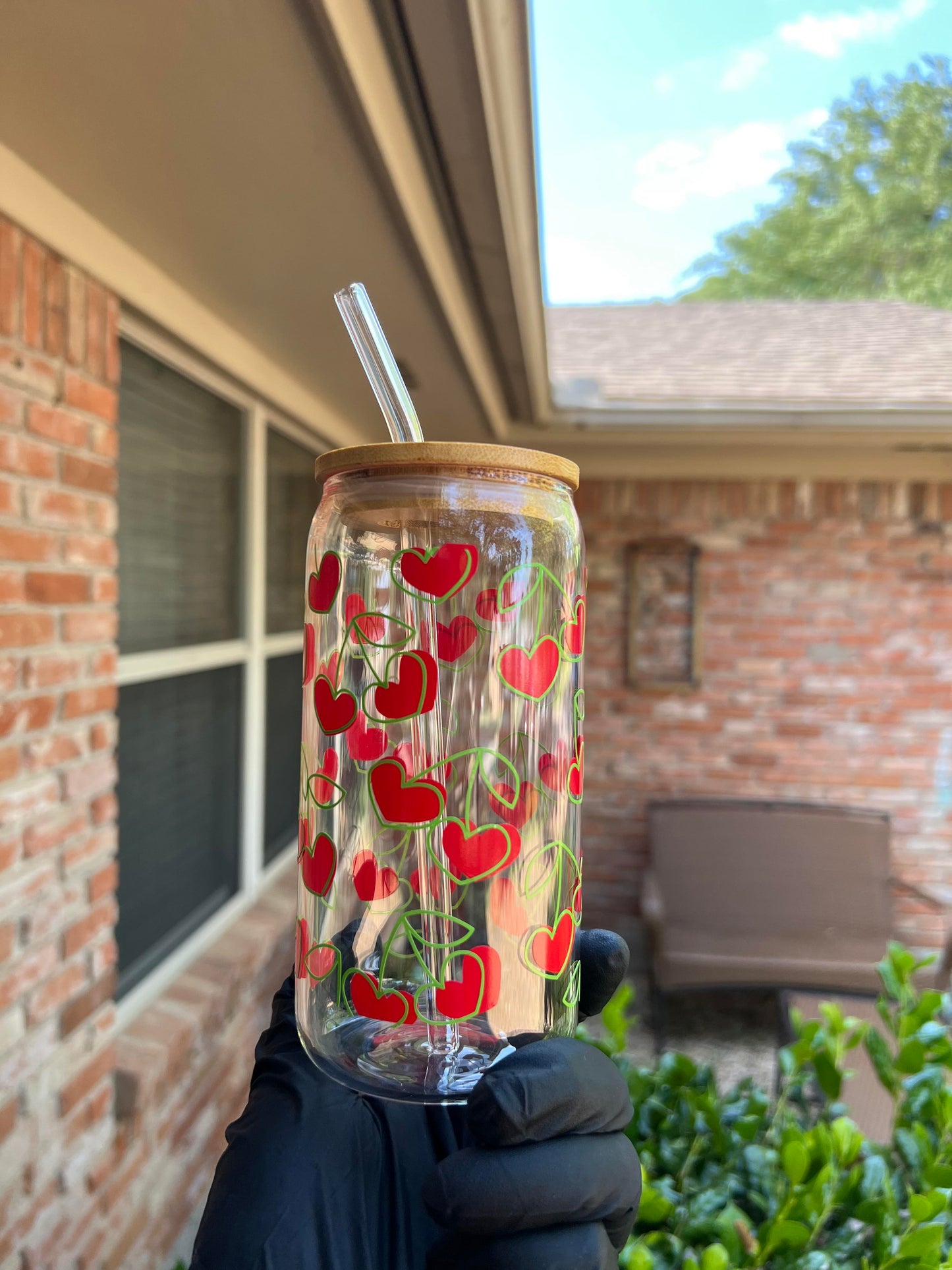 16oz Heart Shaped Cherries Glass Cup (Green Stems)