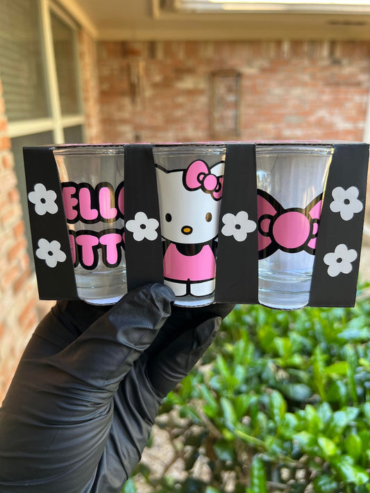 1.5oz Hello Kitty Shot Glasses